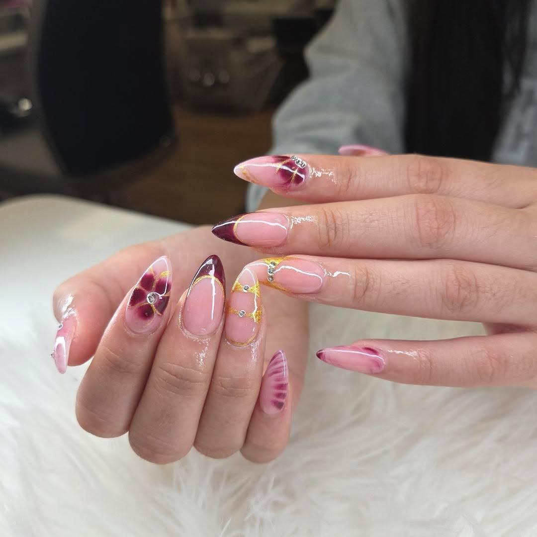 V & T Nails nail work in Lafayette, Colorado